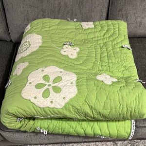 Pottery Barn Kids 2008 Bright Green Floral Embroidered Quilt Polka Dot Rare Used